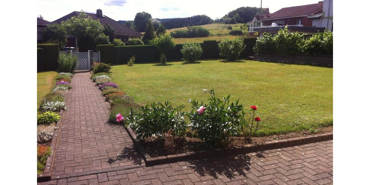 Einfamilienhaus Bad Endbach - 6 Zimmer, 200 m&sup2;, 400.000&euro; | Angebot:25018123