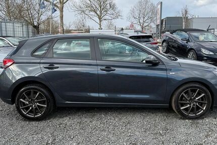 Hyundai i30 78.000 km 16.900 &euro; Lollar 35457