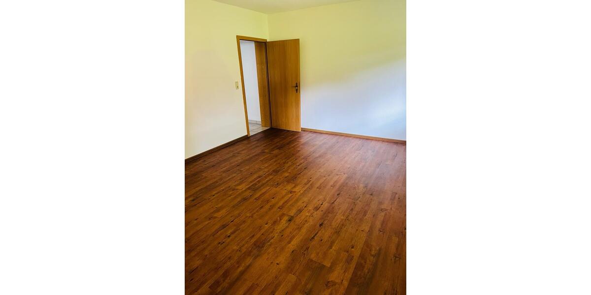 Erdgeschoßwohnung Lahntal - 2 Zimmer, 62 m&sup2;, 750&euro; | Angebot:25098071