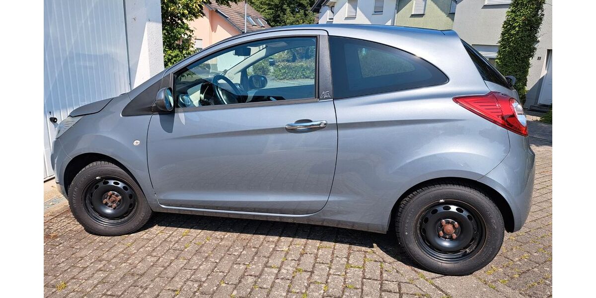 Ford Ka/Ka+ 113.000 km 3.399 &euro; Marburg 35037