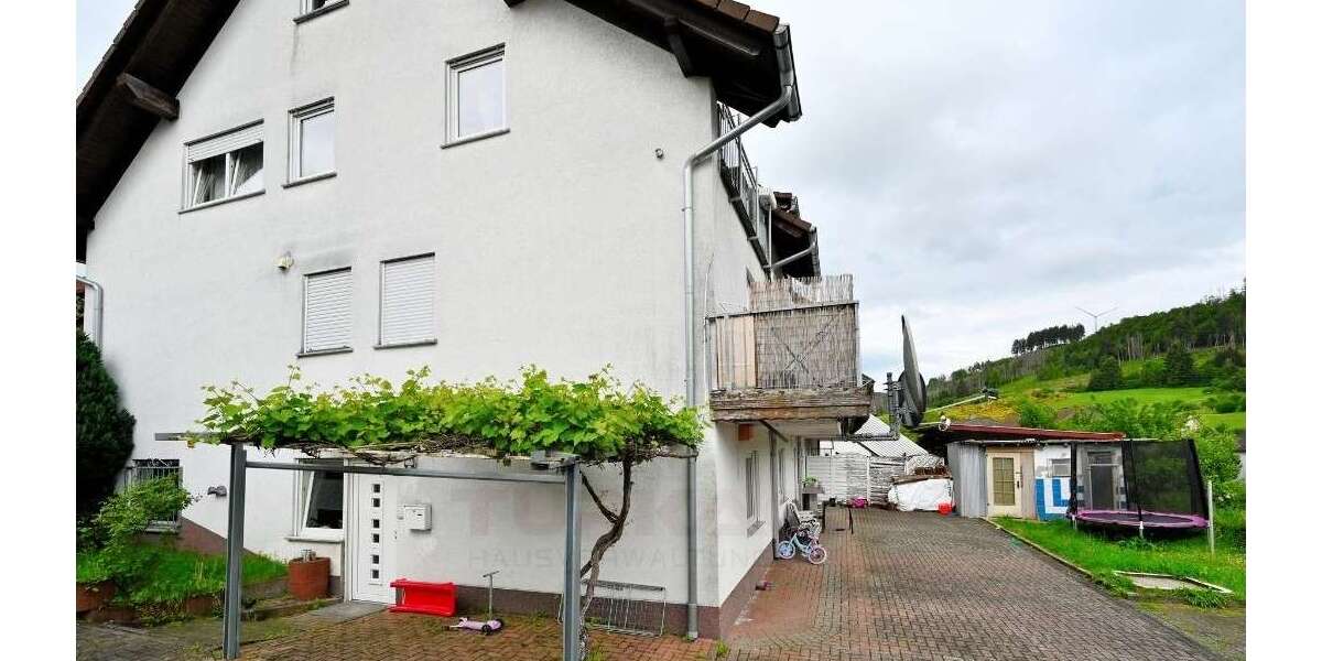 Etagenwohnung Breidenbach - 4 Zimmer, 110 m&sup2;, 149.000&euro; | Angebot:23632270