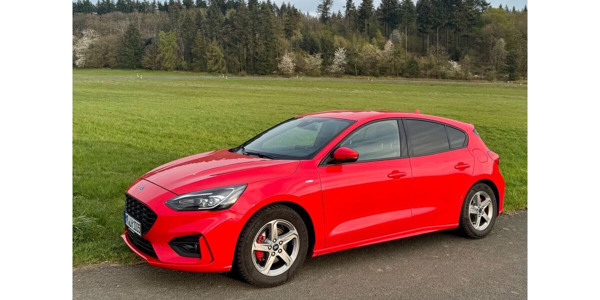 Ford Focus 93.000 km 12.100 &euro; Lahntal 35094