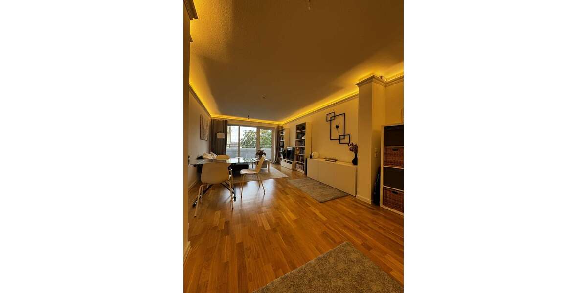 Etagenwohnung Gießen - 3 Zimmer, 81 m&sup2;, 1.100&euro; | Angebot:23299045