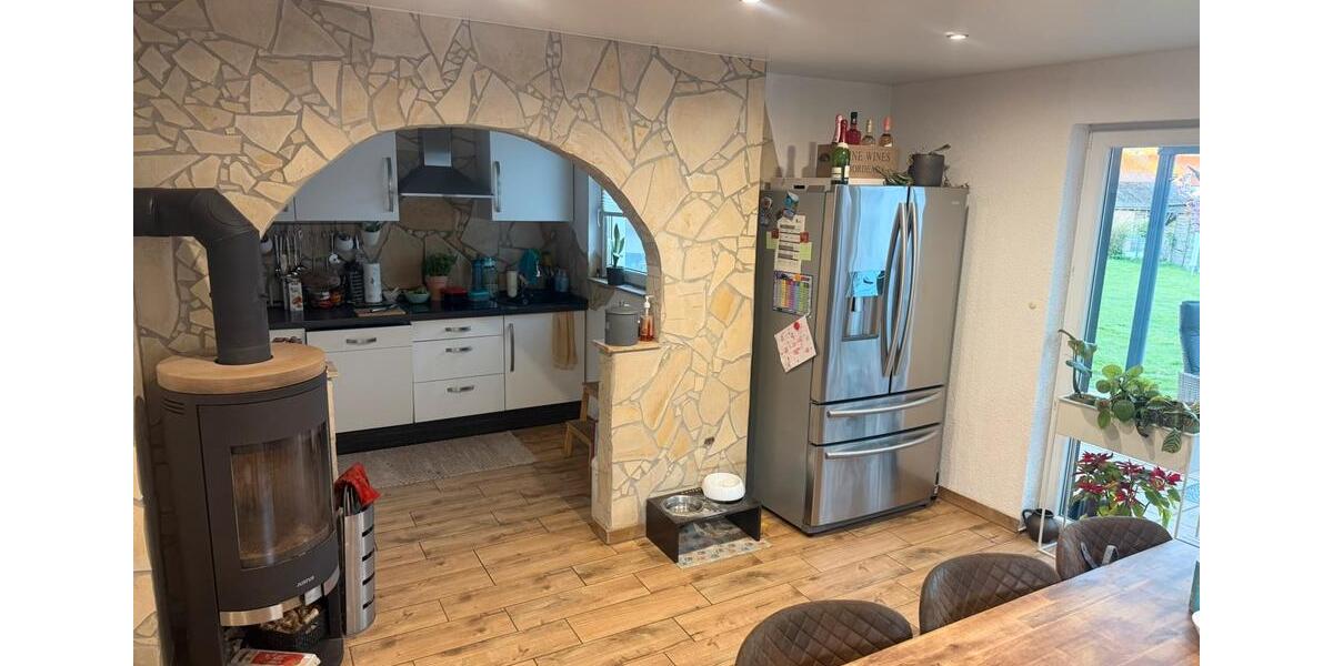 Einfamilienhaus Allendorf (Eder) - 7 Zimmer, 170 m&sup2;, 349.000&euro; | Angebot:26398159