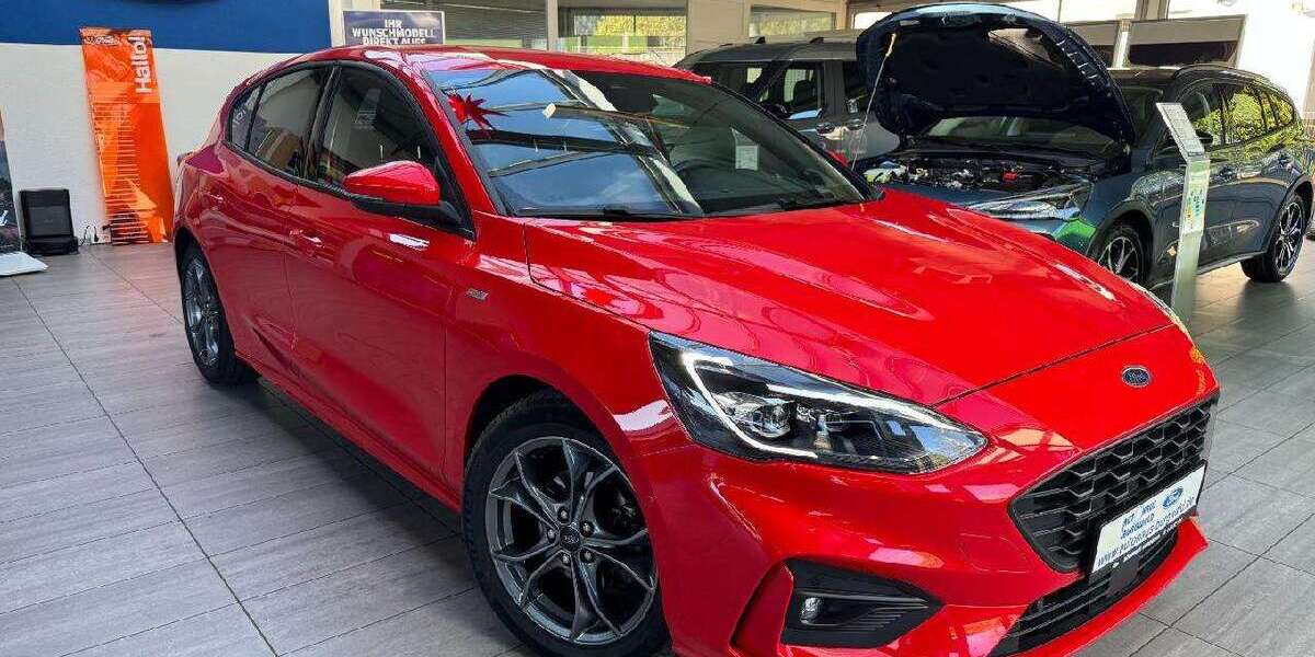 Ford Focus 34.000 km 19.900 &euro; Burgwald 35099