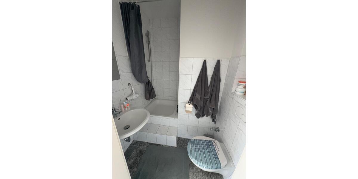 Etagenwohnung Marburg Marbach - 1 Zimmer, 24 m&sup2;, 385&euro; | Angebot:26282728