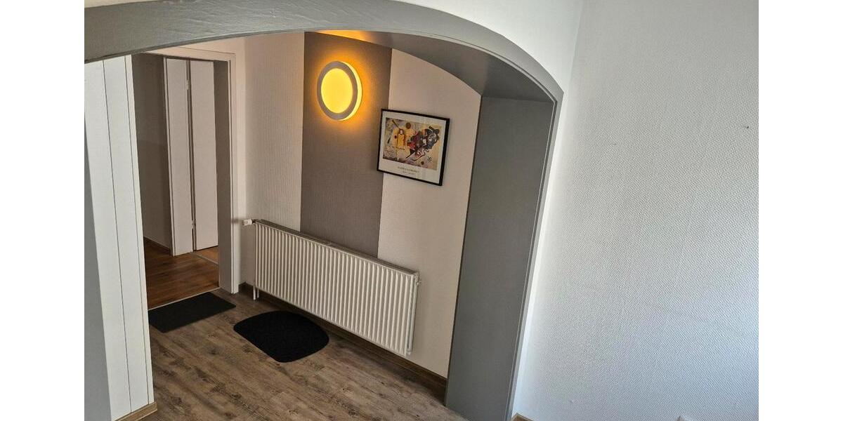 Mehrfamilienhaus, Wohnhaus Burgwald - 8 Zimmer, 211 m&sup2;, 325.000&euro; | Angebot:24489183