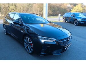 Opel Insignia B Sports Tourer GSi 4x4 33.100 km 32.490 &euro; Bad Endbach 35080