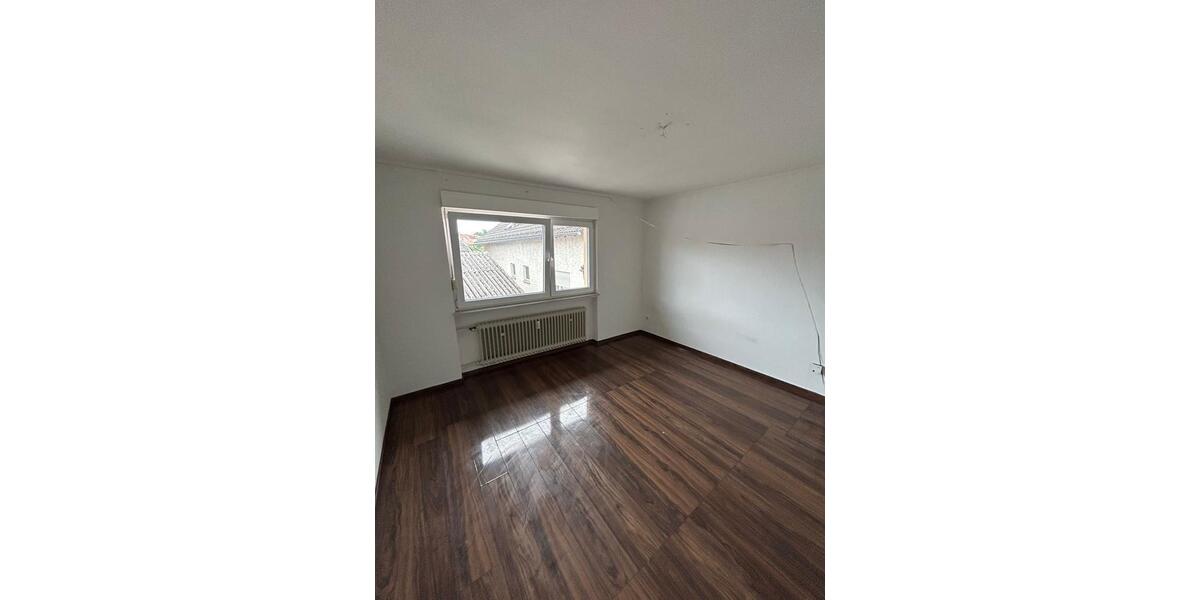 Mehrfamilienhaus, Wohnhaus Neustadt (Hessen) - 10 Zimmer, 620 m&sup2;, 405.000&euro; | Angebot:26120239