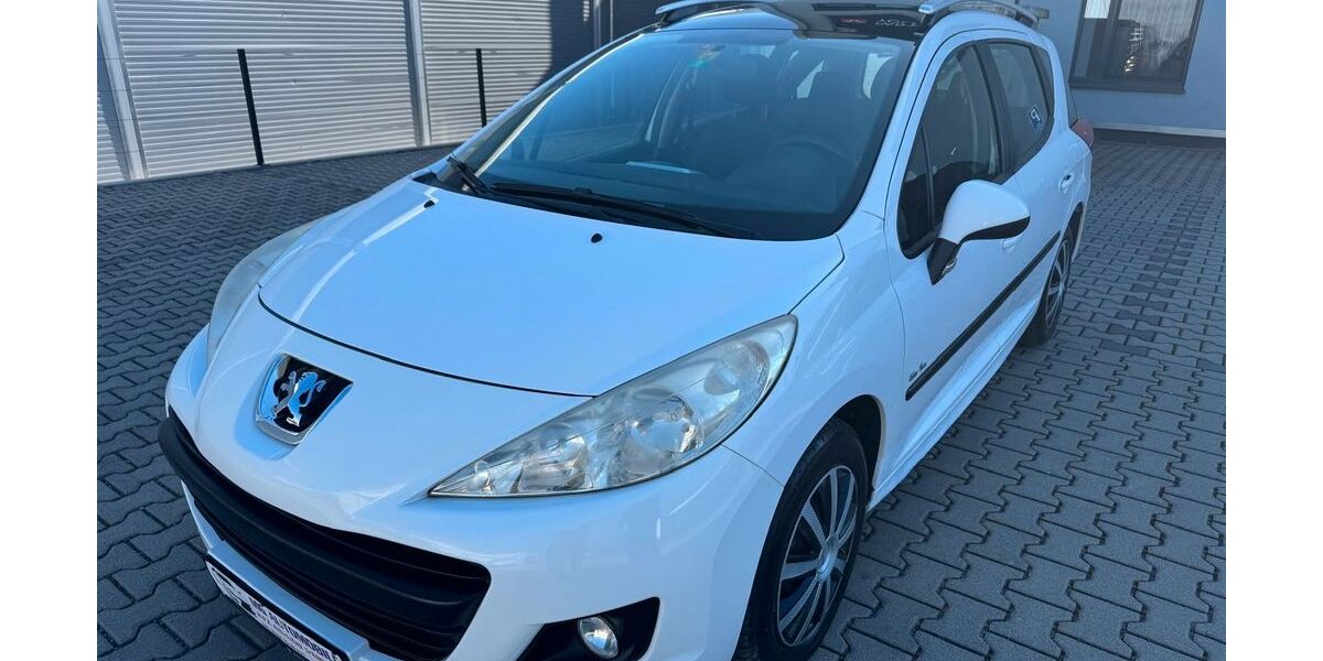 Peugeot 207 153.000 km 2.650 &euro; Rauschenberg 35282