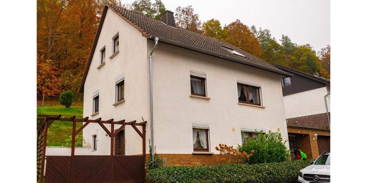 Einfamilienhaus Burgwald - 6 Zimmer, 148 m&sup2;, 229.000&euro; | Angebot:26023086