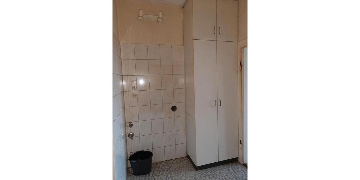 Bauernhaus, Landhaus Wohratal - 6 Zimmer, 145 m&sup2;, 195.000&euro; | Angebot:25510396