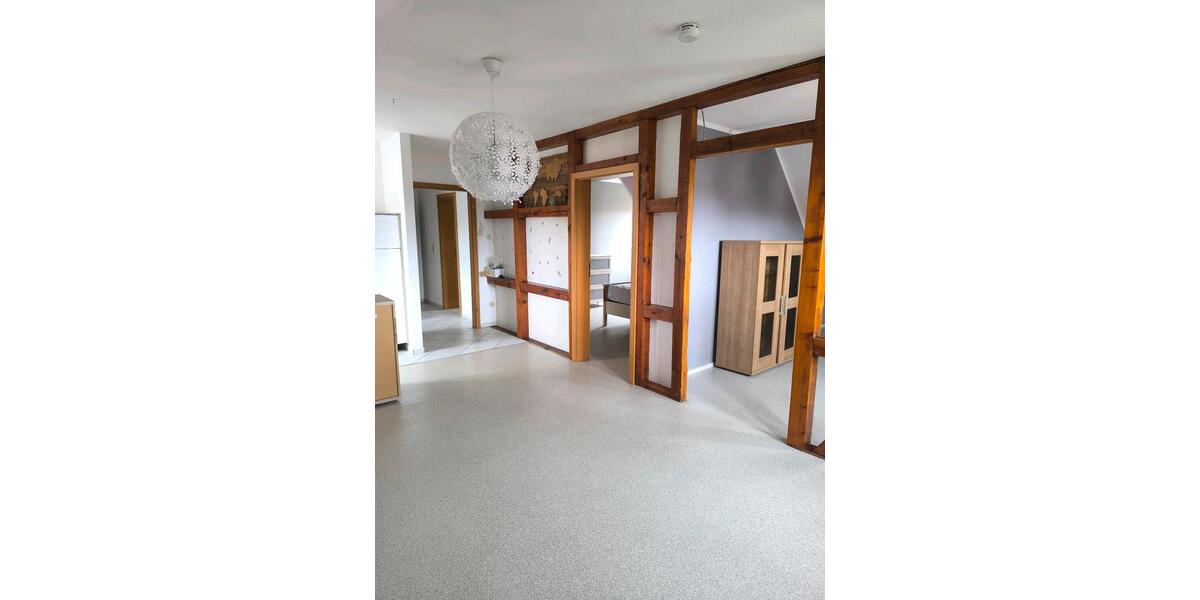 Etagenwohnung Lahntal - 3 Zimmer, 80 m&sup2;, 140.000&euro; | Angebot:26886473