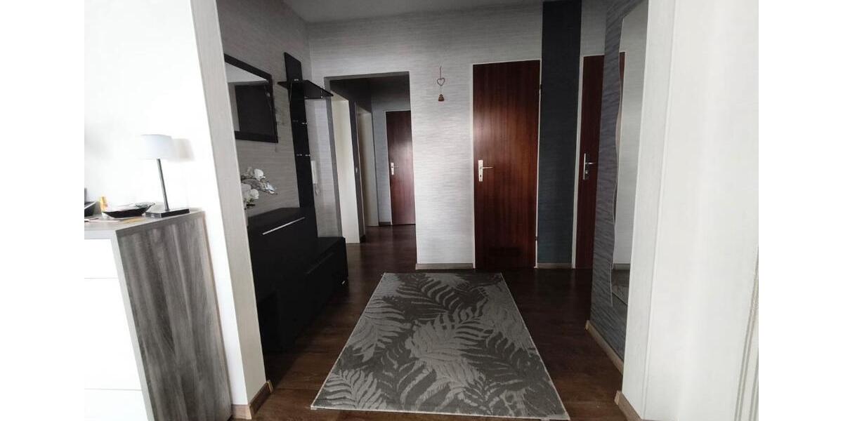 Etagenwohnung Lollar - 3.5 Zimmer, 85 m&sup2;, 265.000&euro; | Angebot:26591770