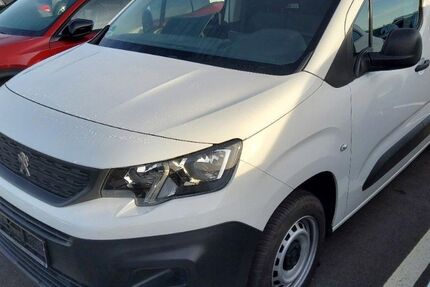 Peugeot Partner 29.351 km 13.690 &euro; Marburg 35043