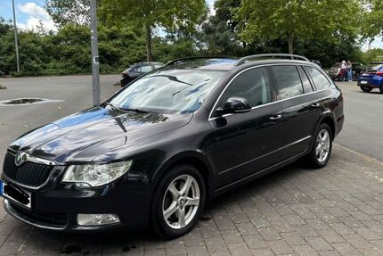 Skoda Superb 220.000 km 7.500 &euro; Gießen 35390