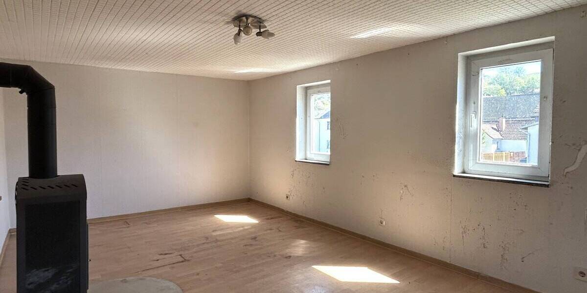 Einfamilienhaus Steffenberg / Steinperf Steinperf - 6 Zimmer, 106 m&sup2;, 59.000&euro; | Angebot:26594967