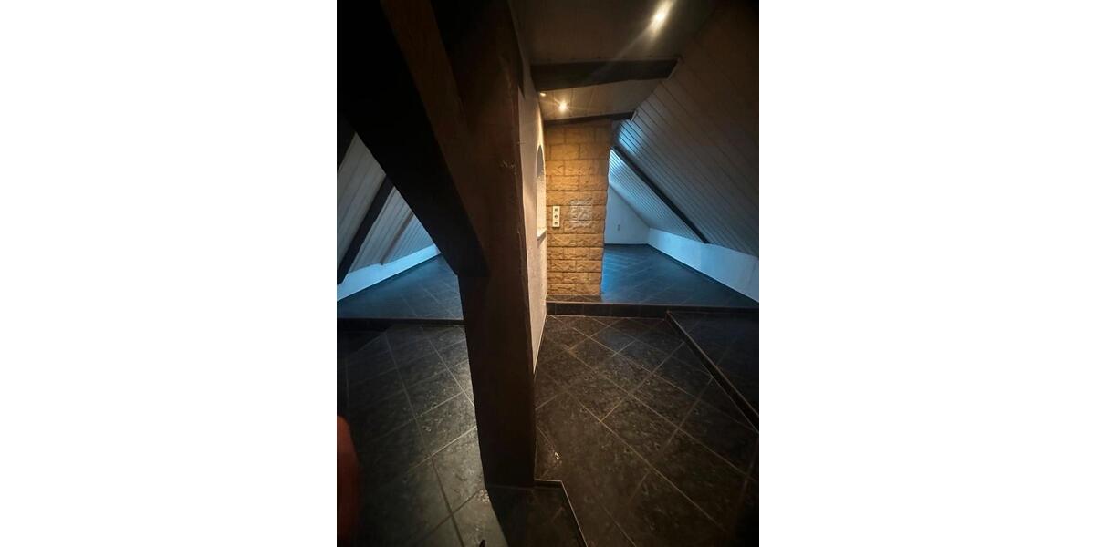 Einfamilienhaus Stadtallendorf - 4 Zimmer, 132 m&sup2;, 950&euro; | Angebot:25423884