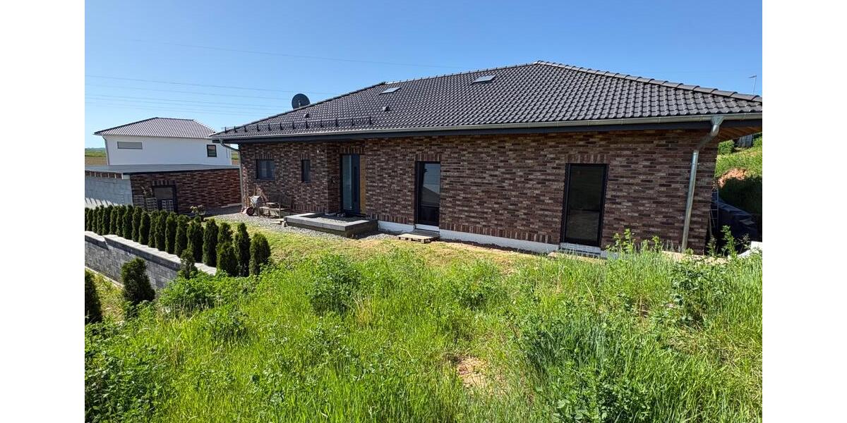 Bungalow Frankenberg (Eder) - 5 Zimmer, 189 m&sup2;, 550.000&euro; | Angebot:26760344