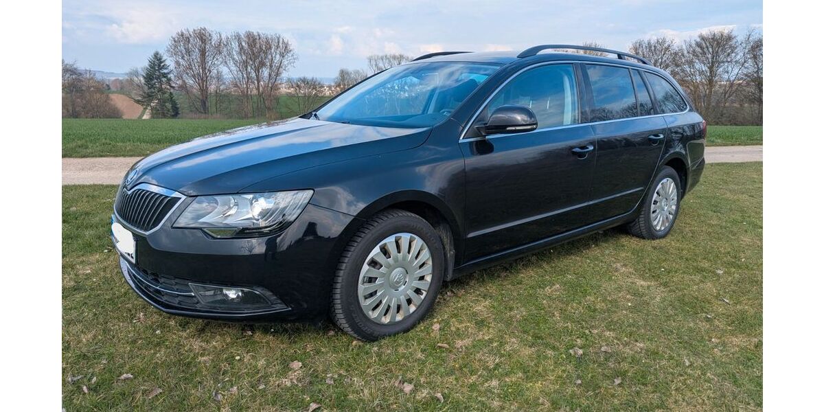 Skoda Superb 194.000 km 9.500 &euro; Gießen 35398