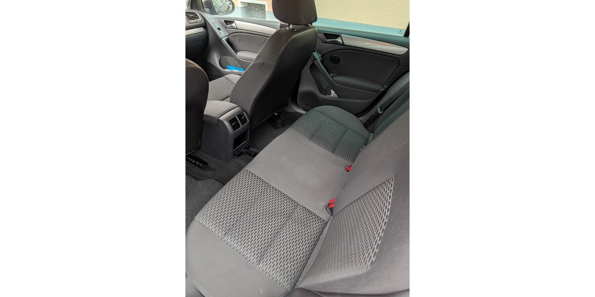 VW Golf 240.500 km 4.000 &euro; Gießen 35390