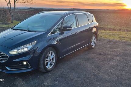Ford S-Max 188.000 km 13.260 &euro; Mücke 35325