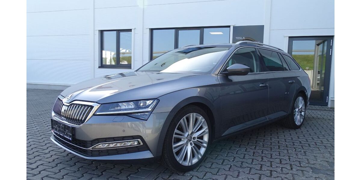 Skoda Superb 157.883 km 23.990 &euro; Amöneburg-Roßdorf 35287