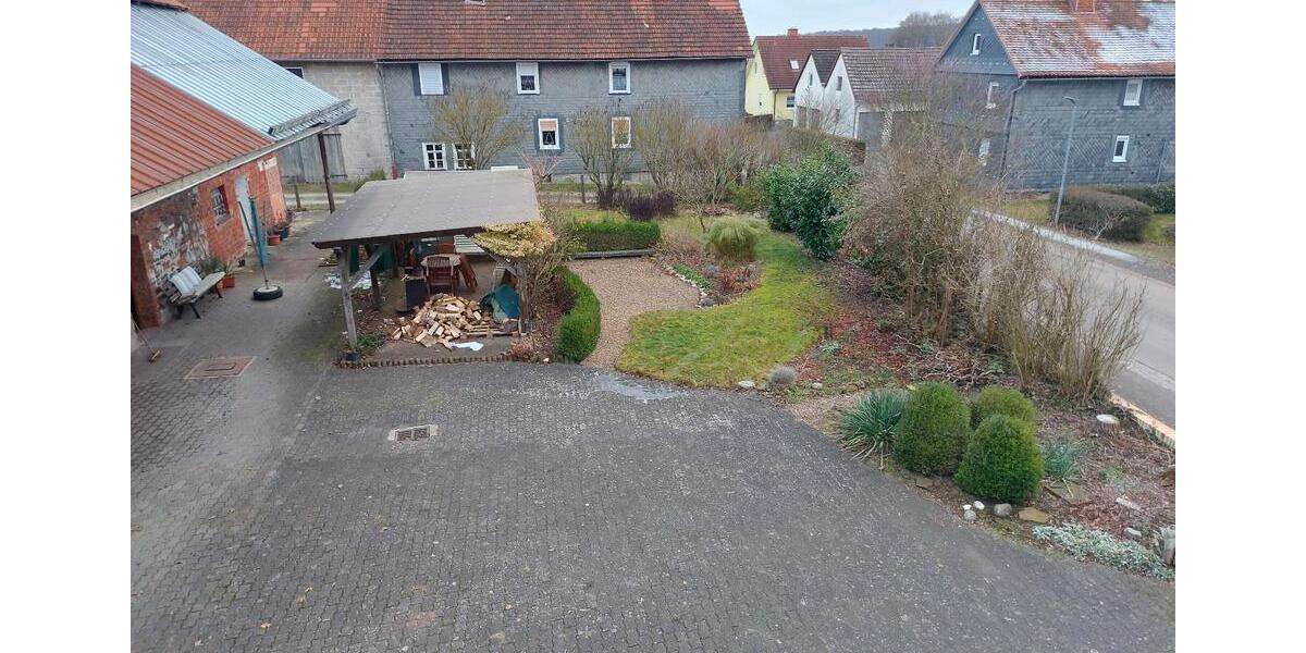 Etagenwohnung Münchhausen - 8 Zimmer, 130 m&sup2;, 1.150&euro; | Angebot:25701477