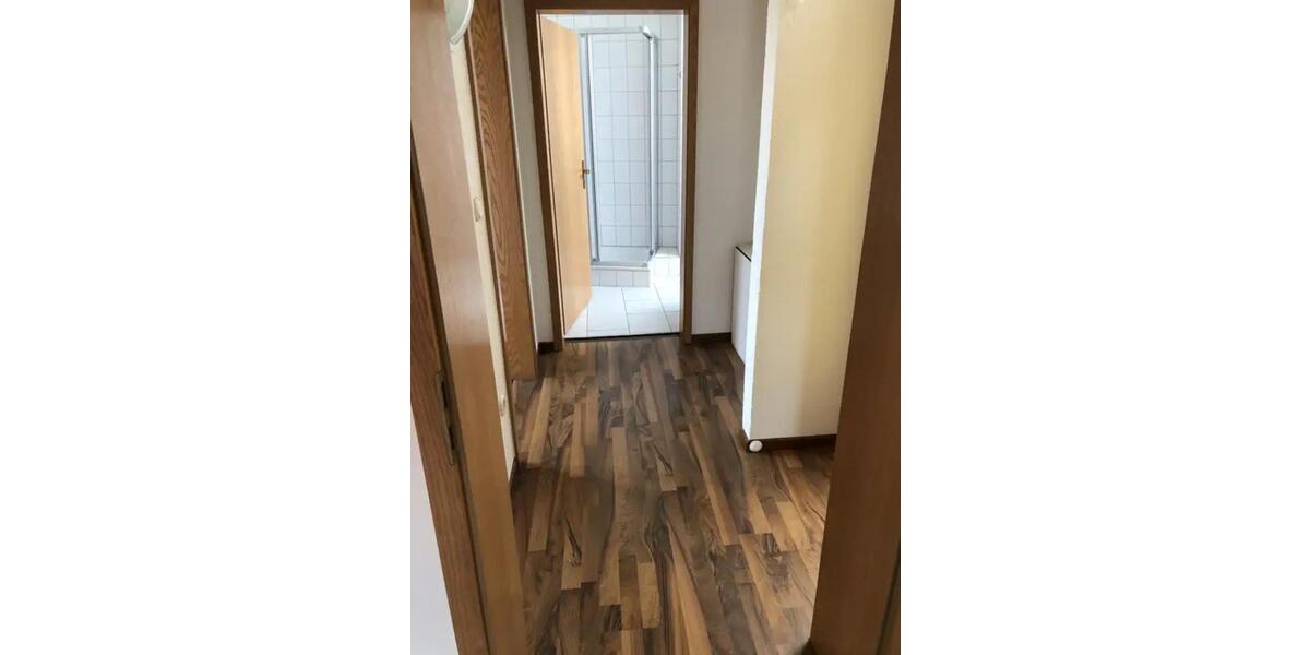 Dachgeschoßwohnung Lahnau - 2 Zimmer, 63 m&sup2;, 630&euro; | Angebot:25420640