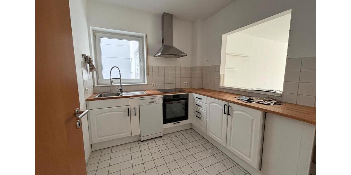 Etagenwohnung Gießen - 3 Zimmer, 84 m&sup2;, 1.008&euro; | Angebot:26636431