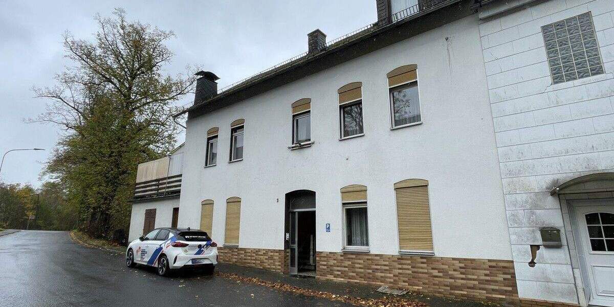 Mehrfamilienhaus, Wohnhaus Bad Endbach / Hartenrod Hartenrod - 1 Zimmer, 241 m&sup2;, 98.000&euro; | Angebot:25728157