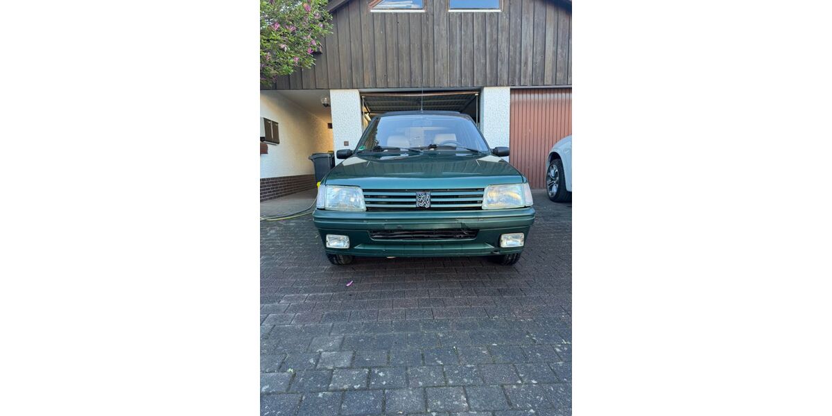 Peugeot 205 136.000 km 7.900 &euro; Wetter 35083