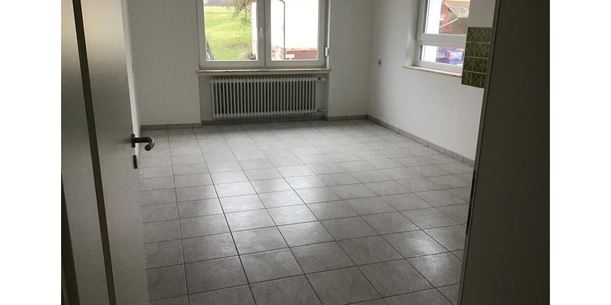 Mehrfamilienhaus, Wohnhaus Gilserberg - 8 Zimmer, 225 m&sup2;, 1.500&euro; | Angebot:24099540