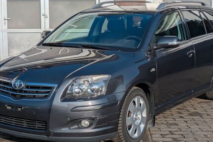 Toyota Avensis 398.320 km 1.850 &euro; Cölbe-Bernsdorf 35091