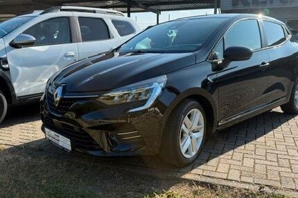 Renault Clio 65.900 km 12.290 &euro; Biedenkopf 35216