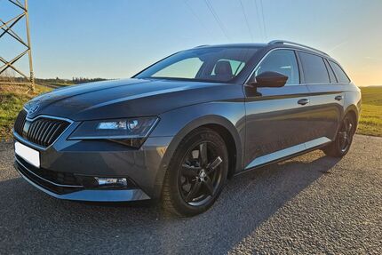 Skoda Superb 123.438 km 15.550 &euro; Frankenberg 35066