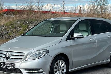 Mercedes-Benz B 180 61.000 km 14.500 &euro; Ebsdorfergrund 35085