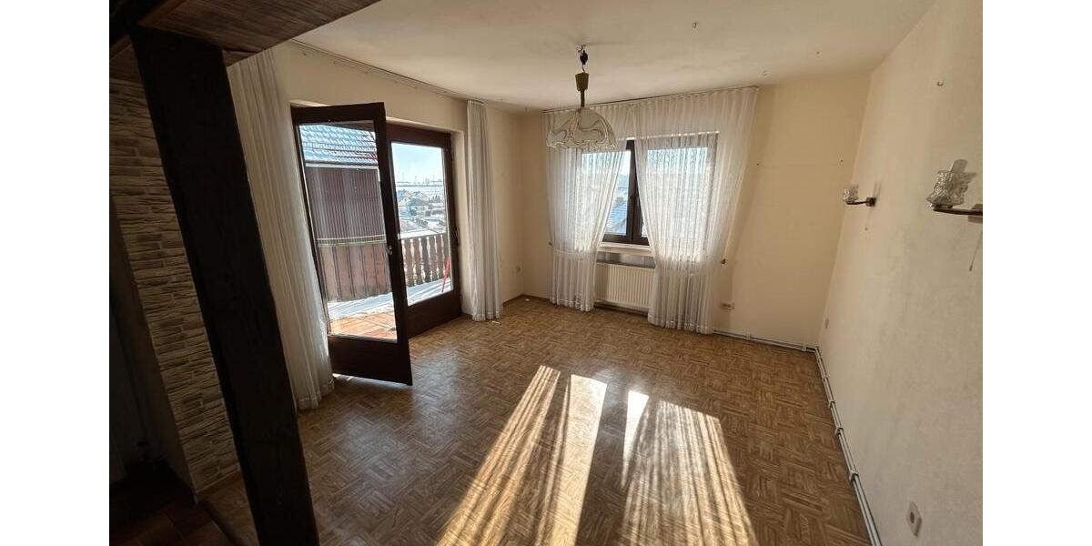 Einfamilienhaus Antrifttal - 10 Zimmer, 250 m&sup2;, 169.000&euro; | Angebot:25170543