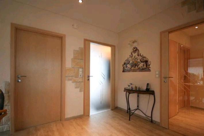 Dachgeschoßwohnung Frankenberg (Eder) - 4 Zimmer, 100 m&sup2;, 1.500&euro; | Angebot:23874426