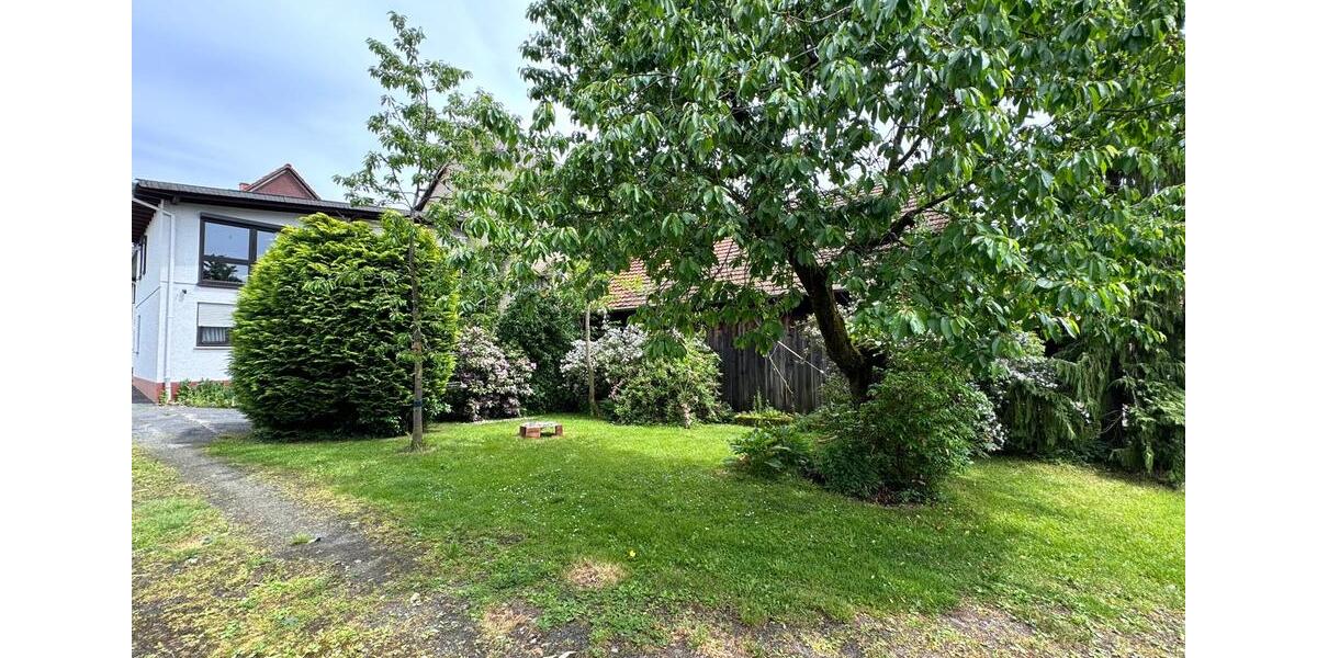 Mehrfamilienhaus, Wohnhaus Kirtorf - 10 Zimmer, 280 m&sup2;, 440.000&euro; | Angebot:26987344