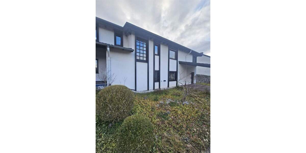 Mehrfamilienhaus, Wohnhaus Marburg Wehrda - 7 Zimmer, 237 m&sup2;, 575.000&euro; | Angebot:25798541