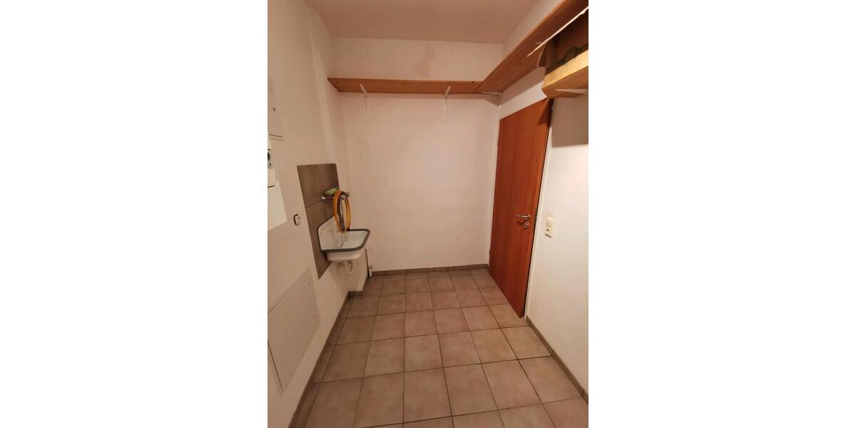 Etagenwohnung Wettenberg - 2.5 Zimmer, 74 m&sup2;, 329.000&euro; | Angebot:26398724