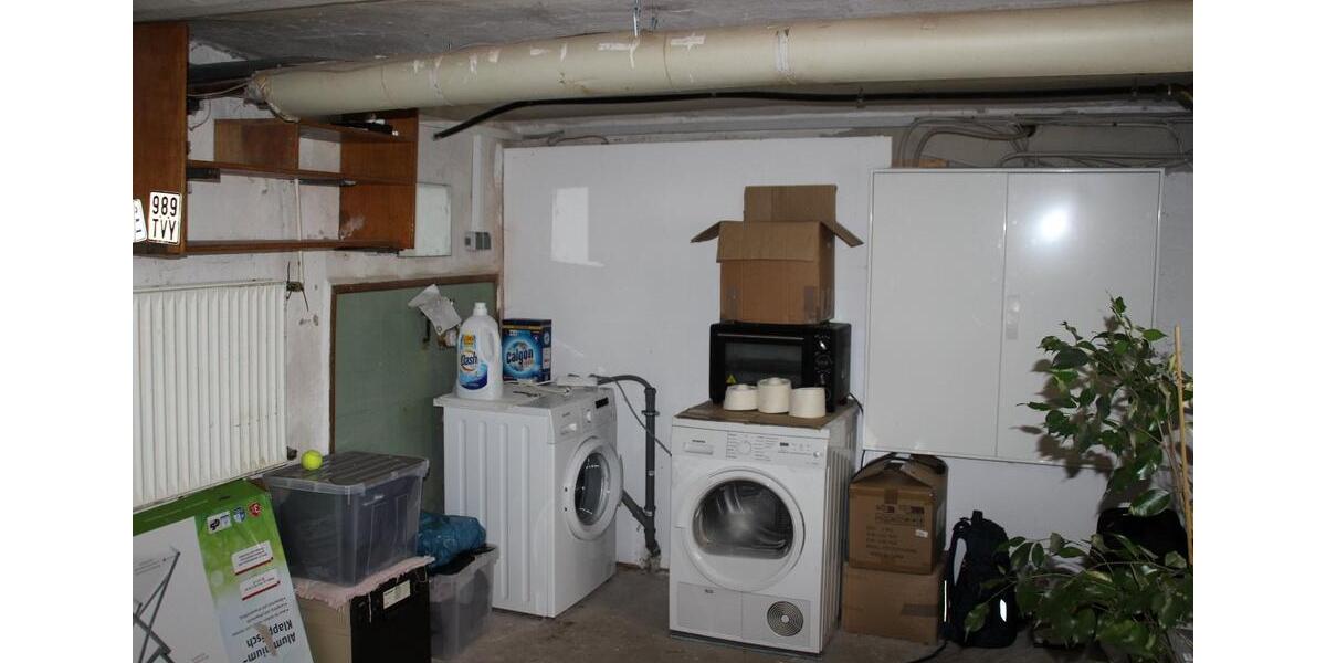 Mehrfamilienhaus, Wohnhaus Battenberg (Eder) - 7 Zimmer, 140 m&sup2;, 149.000&euro; | Angebot:25810354