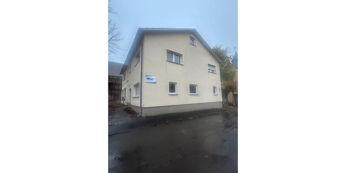 Einfamilienhaus Grünberg - 7 Zimmer, 197 m&sup2;, 320.000&euro; | Angebot:26162364