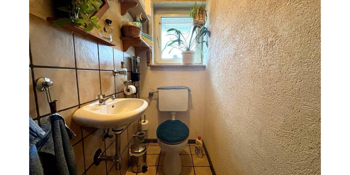 Mehrfamilienhaus, Wohnhaus Wetter Oberrosphe - 7 Zimmer, 168 m&sup2;, 257.000&euro; | Angebot:25689220