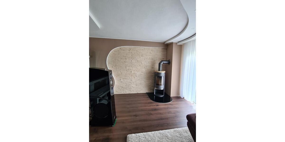 Etagenwohnung Biedenkopf - 5 Zimmer, 125 m&sup2;, 1.250&euro; | Angebot:25892394