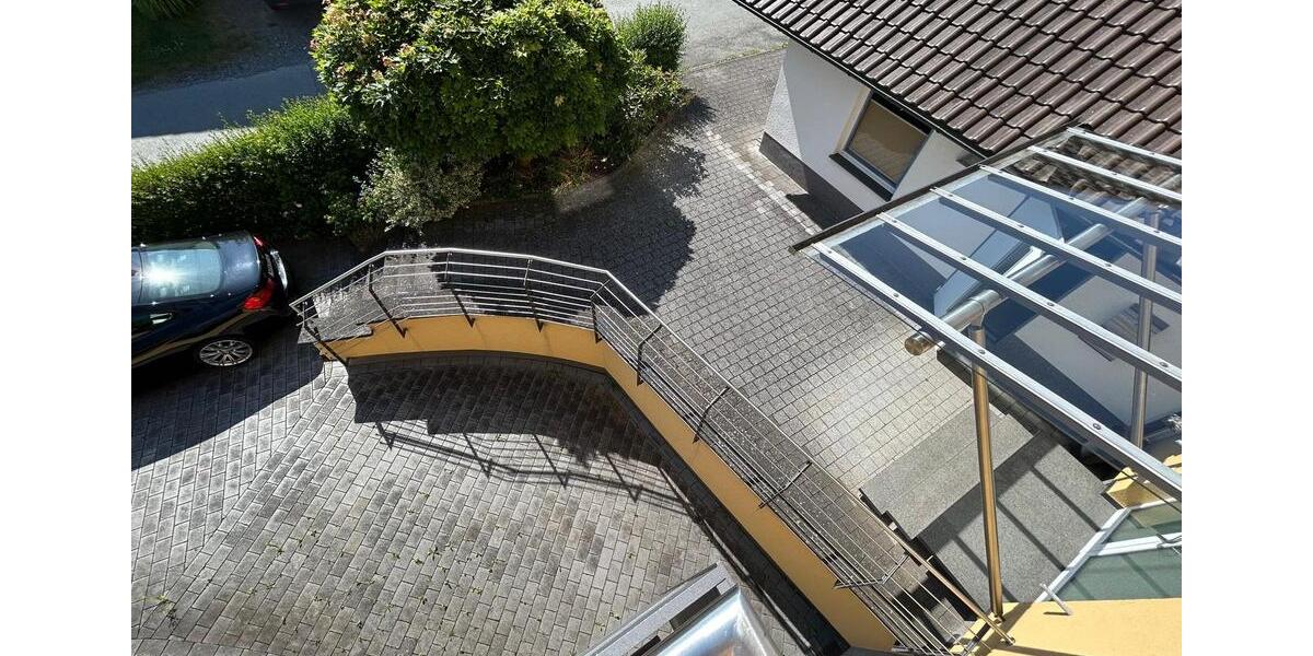 Einfamilienhaus Burgwald - 6 Zimmer, 270 m&sup2;, 445.000&euro; | Angebot:25104555