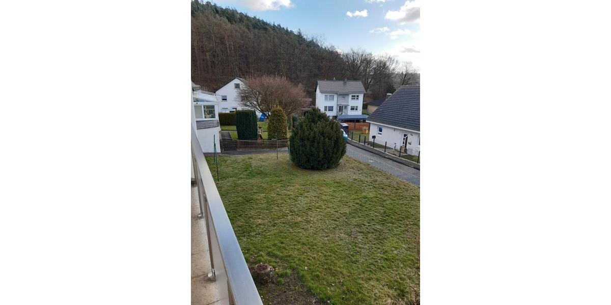 Einfamilienhaus Lahntal - 9 Zimmer, 235 m&sup2;, 360.000&euro; | Angebot:27111658