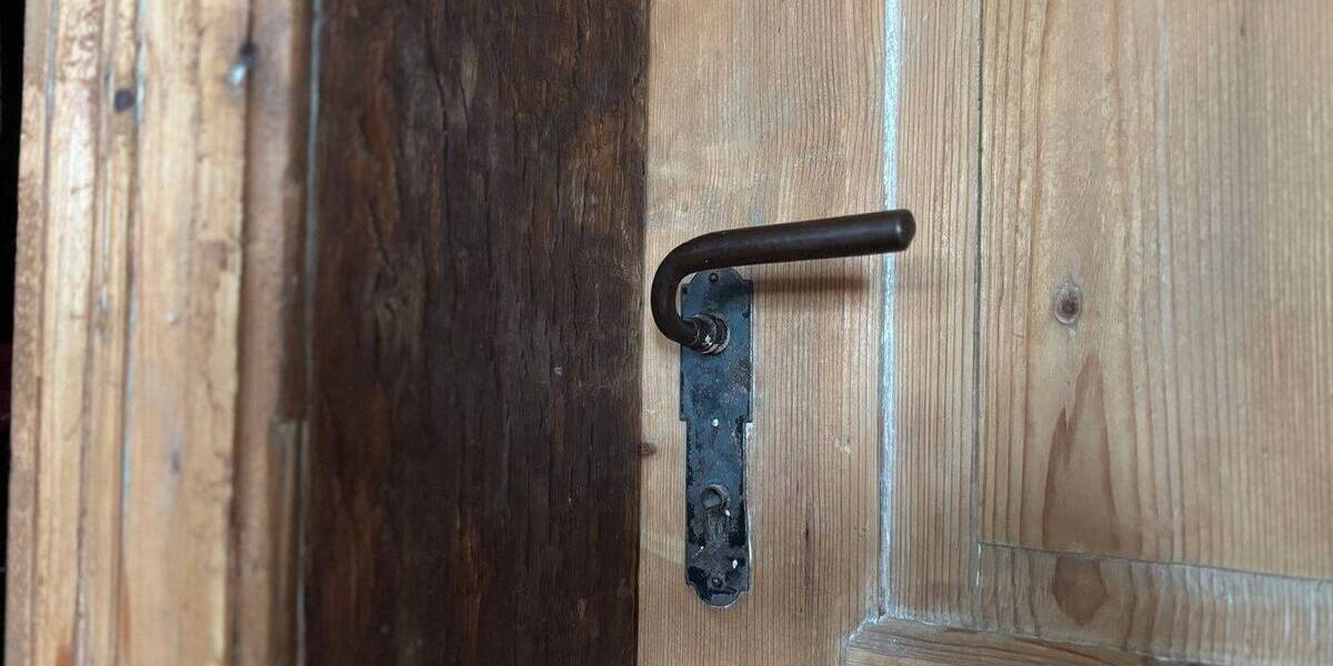 Einfamilienhaus Gilserberg / Sachsenhausen Sachsenhausen - 4 Zimmer, 143 m&sup2;, 205.000&euro; | Angebot:25689243