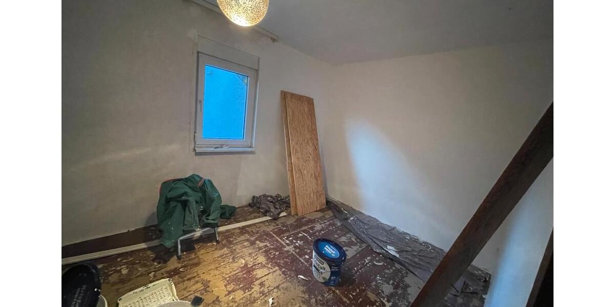 Etagenwohnung Antrifttal - 6 Zimmer, 146 m&sup2;, 800&euro; | Angebot:25885743